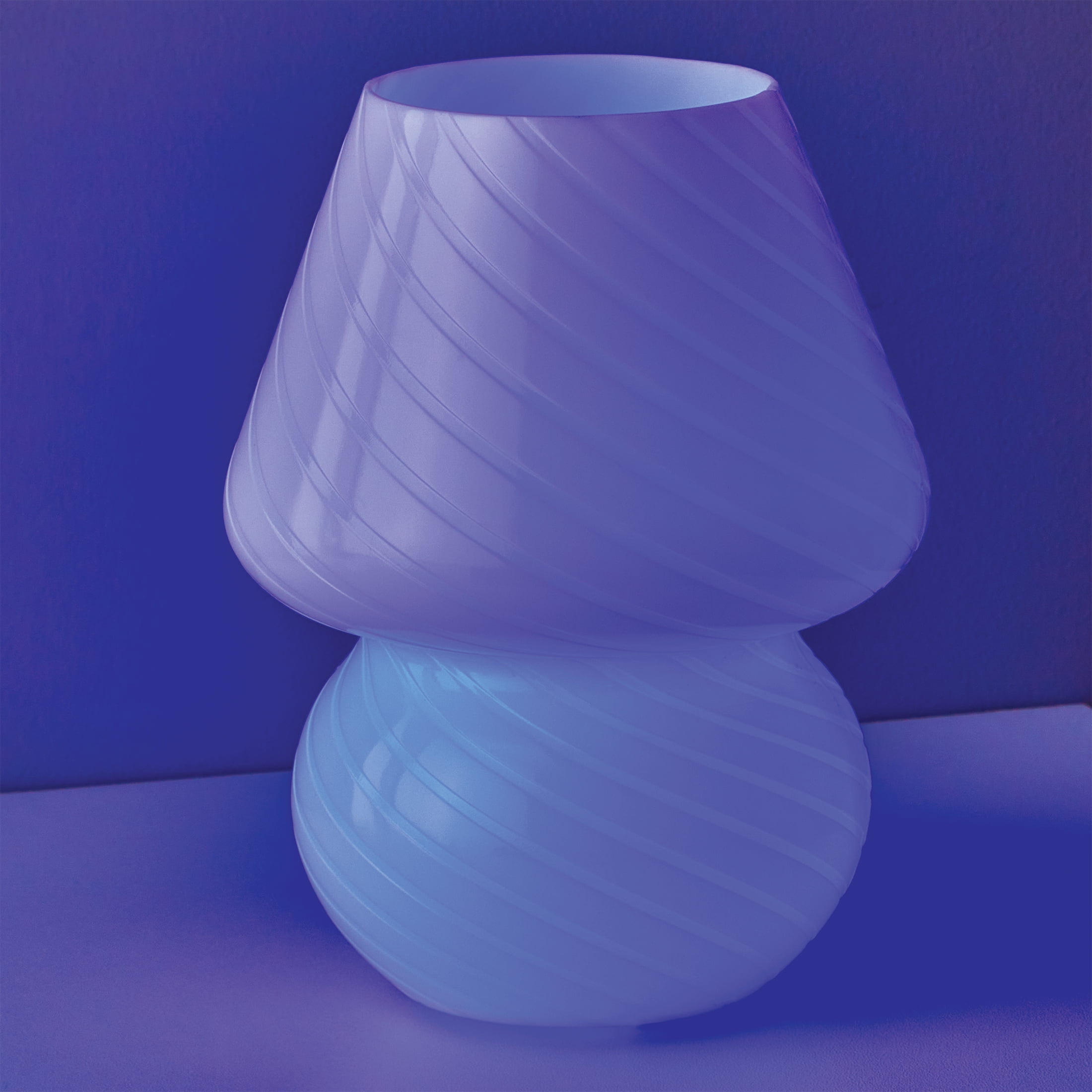 Mainstays 8" Color-Changing Mushroom Accent LED Lamp, White Stripe - Image 6